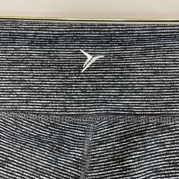 Old Navy Active Go Dry Compression Striped Leggings Soft Black Low Rise Size M - Picture 7 of 11